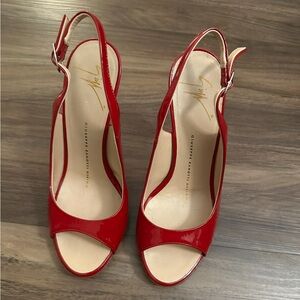 Guiseppe Zanotti heels, pre-owned in a very good condition.